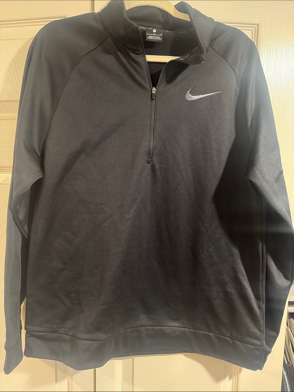 Nike Men’s Black Quarter-Zip Dri-FIT Pullover with Silver Swoosh-Large
